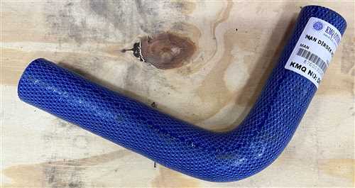 MAN DİRSEK HORTUM 30X150X200 1